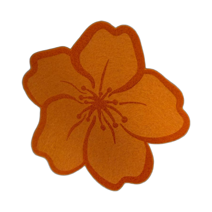 Holzblume mit Filz-Untersetzer – 2-in-1 Tischdeko