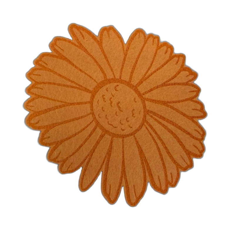 Holzblume mit Filz-Untersetzer – 2-in-1 Tischdeko