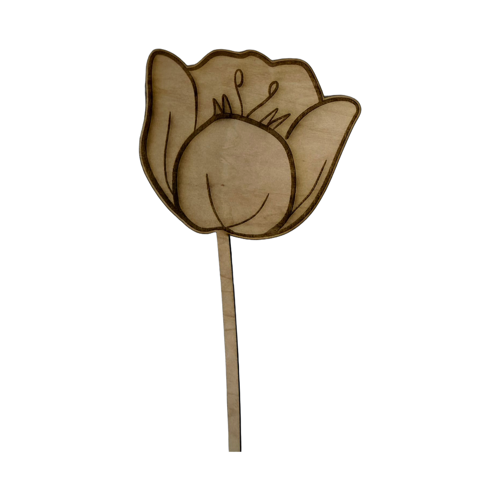 Holzblume mit Filz-Untersetzer – 2-in-1 Tischdeko